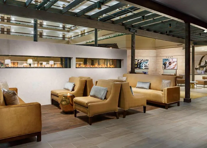 Hotel The Westin Chicago Northwest 4*