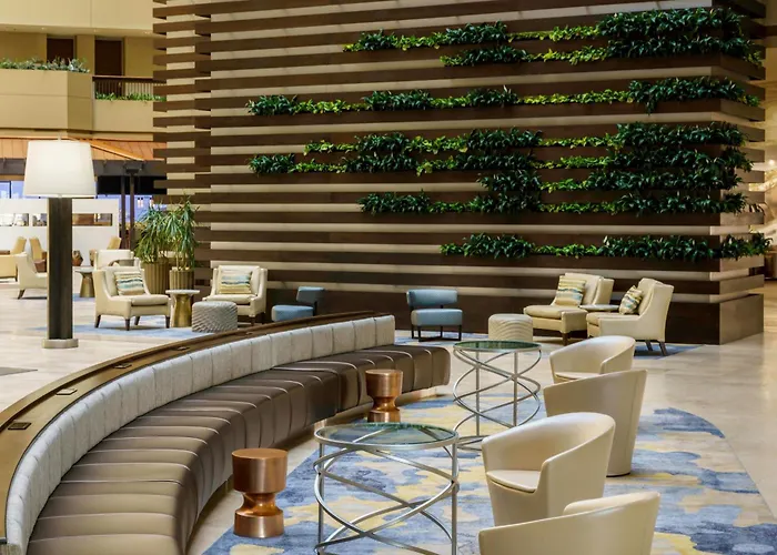 The Westin Chicago Northwest Hotel