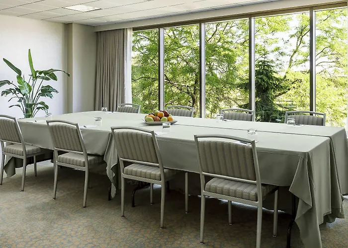Hotel The Westin Chicago Northwest 4*