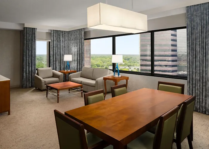 The Westin Chicago Northwest 4*