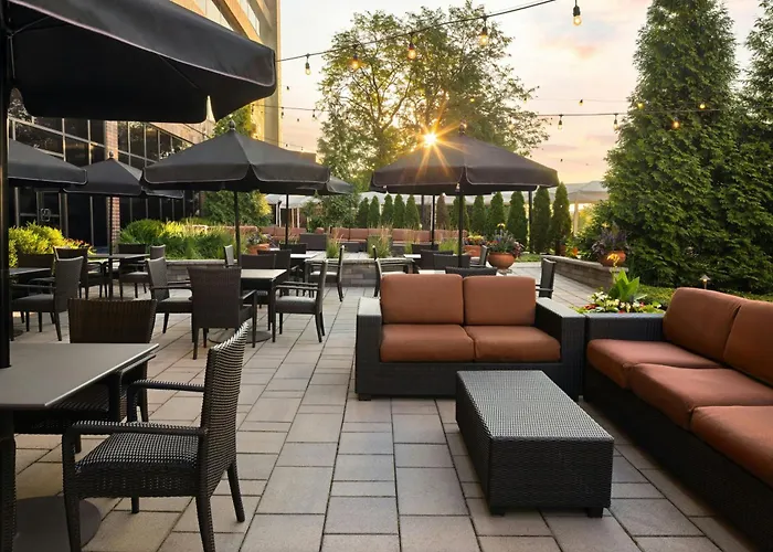 The Westin Chicago Northwest Hotel 4*