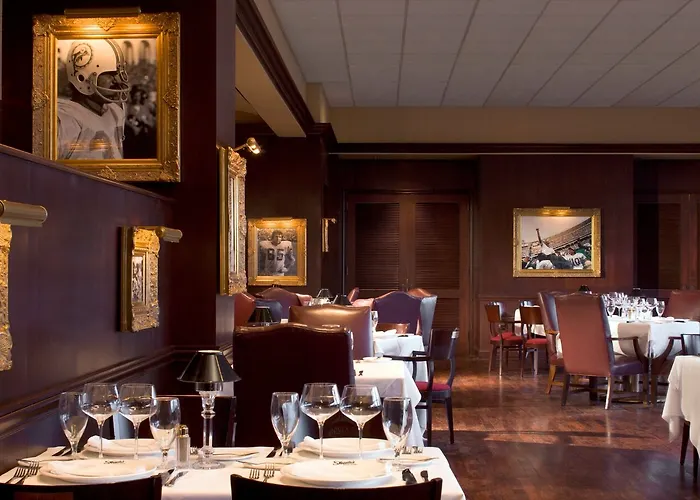 The Westin Chicago Northwest 4*