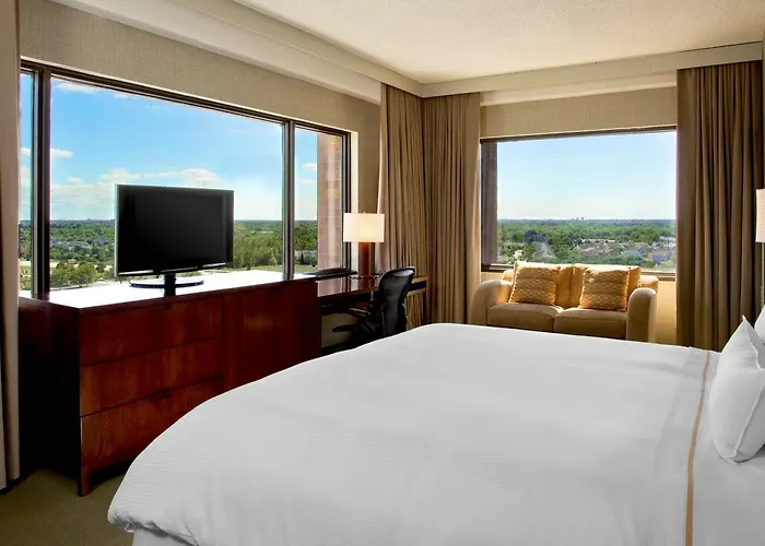 Hotel The Westin Chicago Northwest 4*